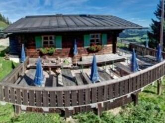 huendeleskopfhuette_sommer