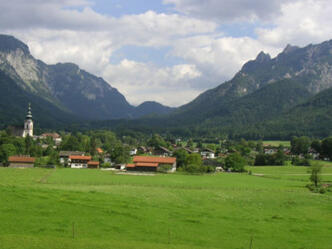 Untersberg und Schlafende Hexe.