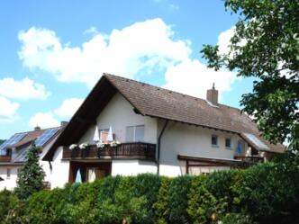 Hotel Weinklause Rosenbusch Außenansicht