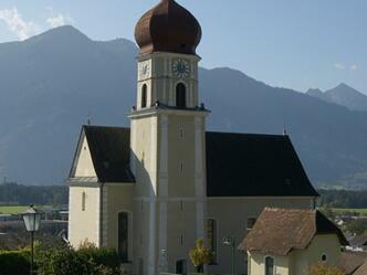 Thüringen, Katholische Pfarrkirche Heiliger Stephan mit Friedhof 1