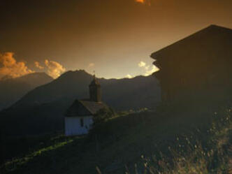 17 "Hübscha Mâ, weha Mâ, nöma hüatachâ"