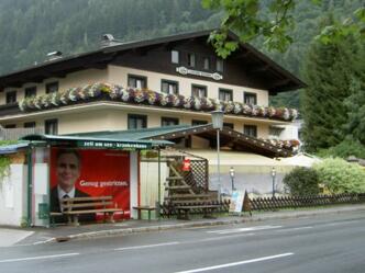 Bushaltestelle Fahrtrichtung Zell am See