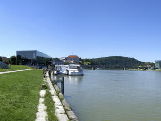 donauparkpanorama_linz-linztourismus LE