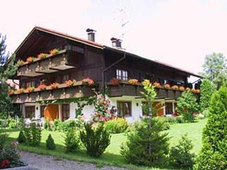 Appartementhaus Manhard aussen