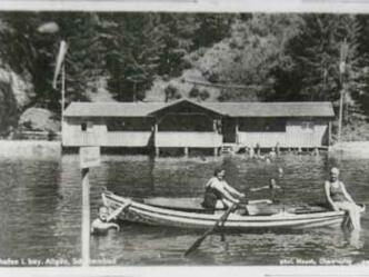 Das um 1940 von einer Flut zerstörte Freibad von Ellhofen