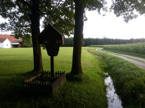 Feldkreuz bei Wolfswinkel