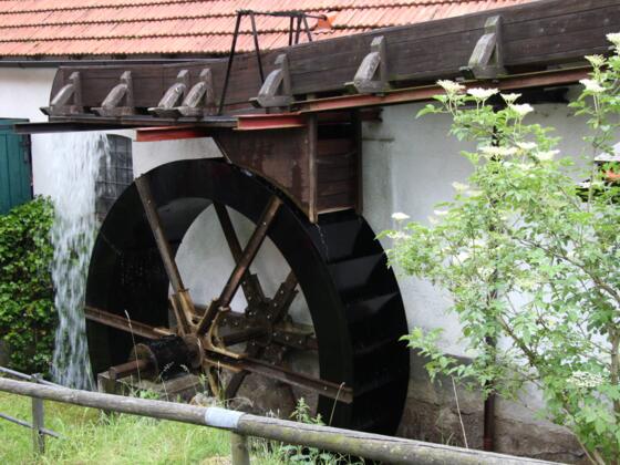 Mühlenrad an der Hammerschmiede