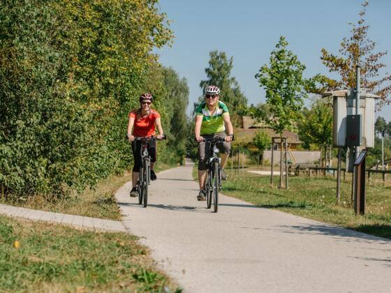Auf dem Gredl-Radweg
