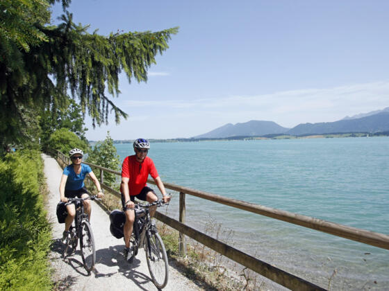 Radfahren am Forrggensee