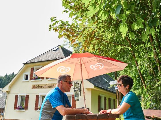 Wanderpause in der Kleinrehmühle