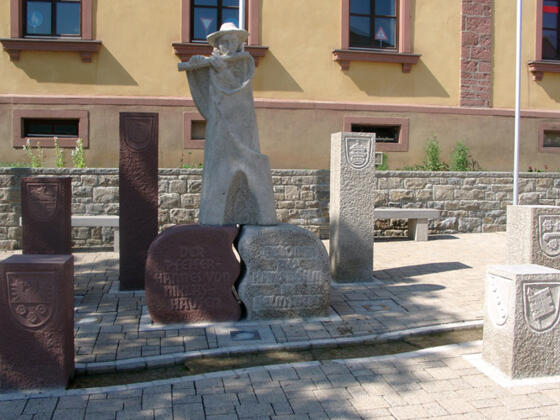 Pfeiferdenkmal in Helmstadt