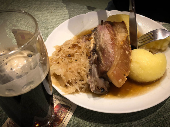 Schäuferla mit Schlenkerla beim &quot;Huber&quot;