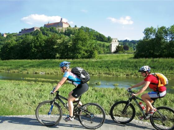 Radfahren auf dem Main-Radweg