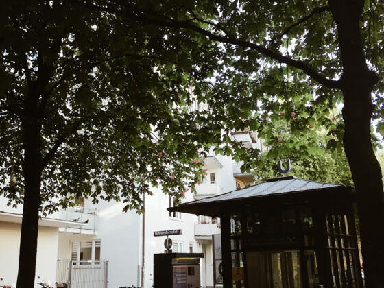 U-Bahn Haltestelle Hohenzollernplatz