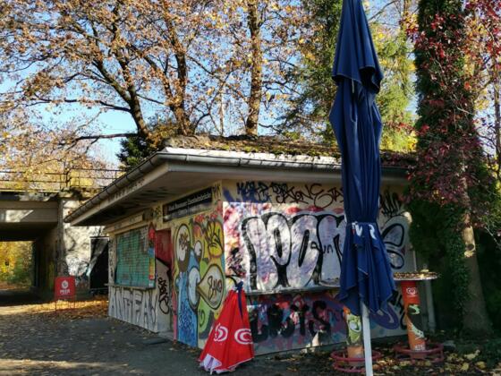 Kiosk Braunauer Eisenbahnbrücke