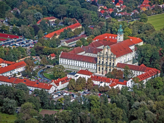 Klosterareal Fürstenfeldbruck aus der Vogelperspektive