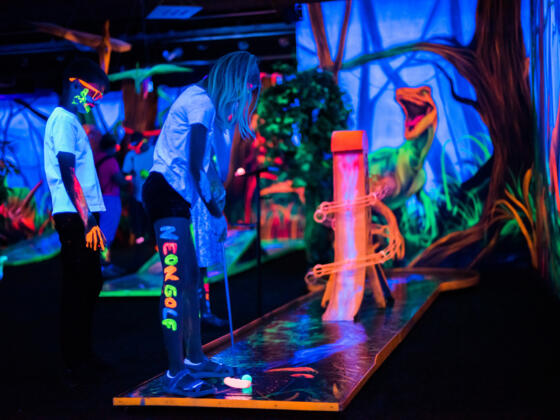 3D Neongolf in Gröbenzell bei München