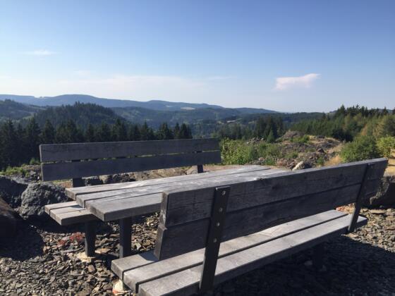 Sitzgruppe auf dem Nurner Brocken