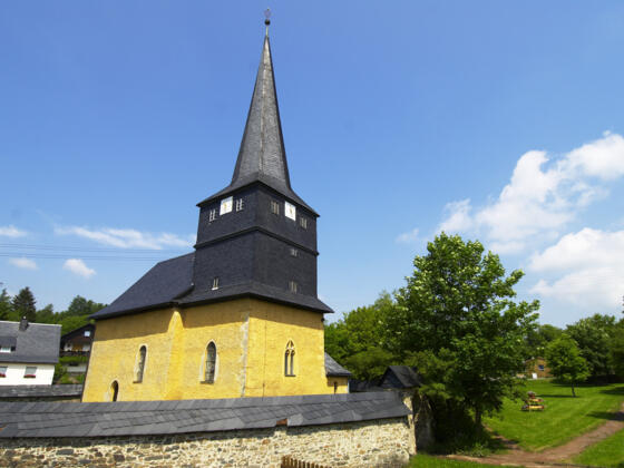 Wehrkirche in Steinbach am Wald