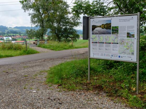 Parkplatz Vorholz mit Infotafel