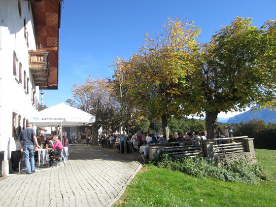 Strobl Alm mit Biergarten
