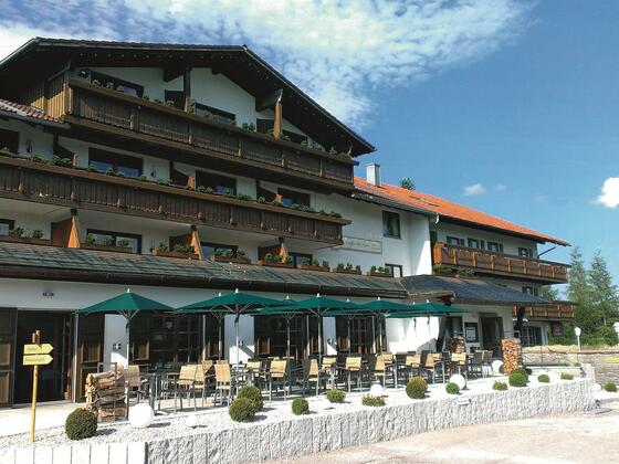 Hausansicht Familienhotel Löwen