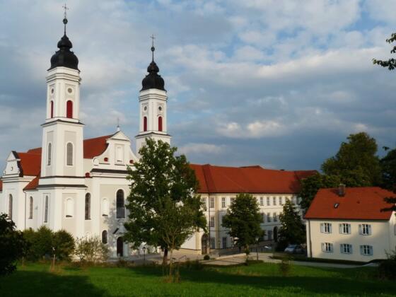 B1FDF000A19211DEB08865A8EF1AAA64