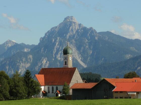 Wallfahrtskirche Maria Hilf mit Säuling