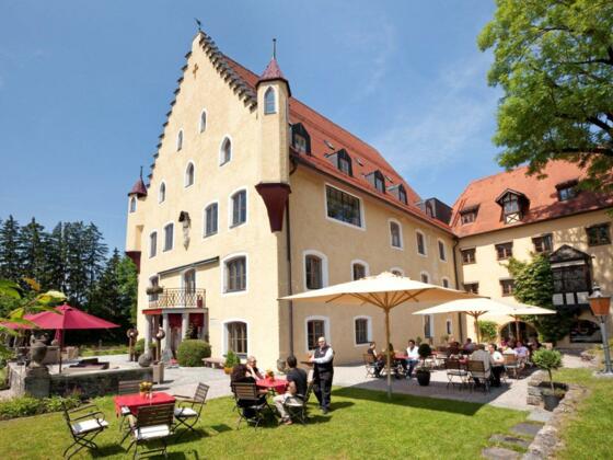 Aussenansicht Schloss zu Hopferau