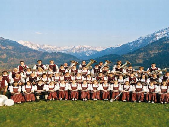 harmoniemusikhindelang_ddd962a385_1