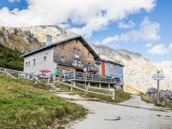 Das Carl-von-Stahl-Haus am Torrener Joch