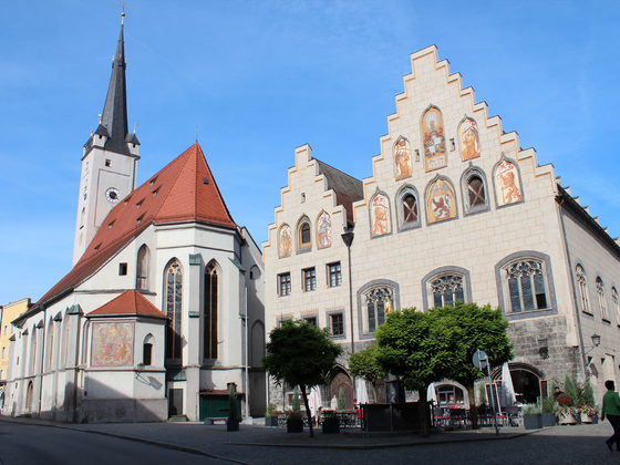 Rathausplatz und Frauenkirche Wasserburg