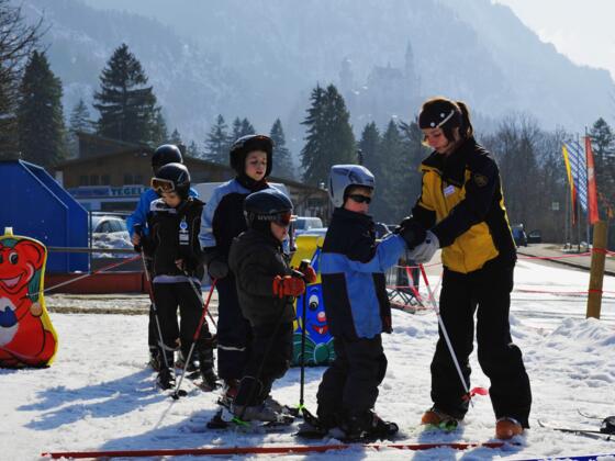 Kinder Skifahren