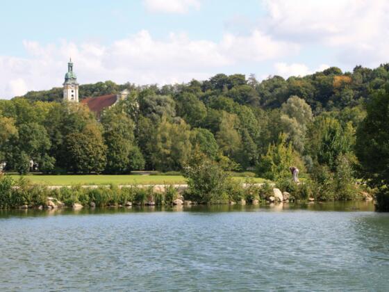 Amperauen mit Kloster Fürstenfeld