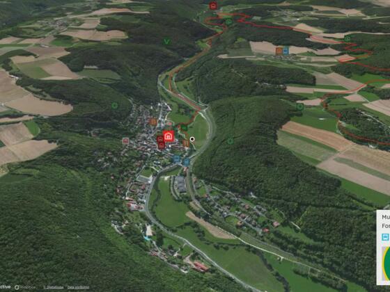Wanderung in der Fränkischen Schweiz: Franz-Josef-Kaiser-Weg im Muggendorfer Gebürg