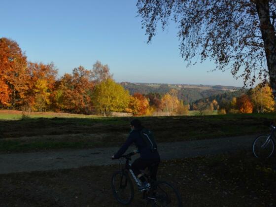 von Engelhardsberg oberhalb des Aufseßtals nach Wüstenstein