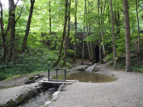 Wasserspielstelle am Auwaldpfad