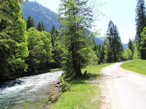 Wandern und Radfahren im Vilstal