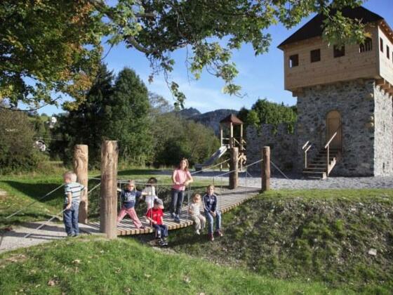 Der Ritter-Spielplatz.