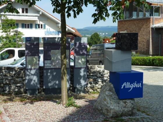 Start- und Willkommensplatz Burgberg