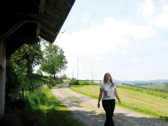 Entlang des Weges haben wir mehrere Möglichkeiten zur Rast.