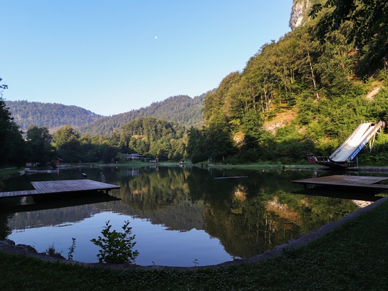 Luegsteinsee am Morgen