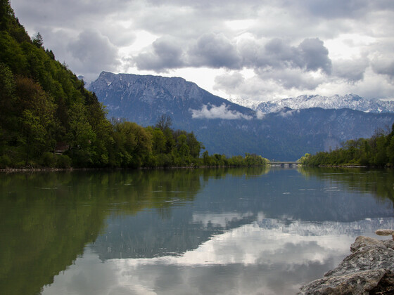 Inndamm, Oberaudorf, Kaiserblick im Frühjahr