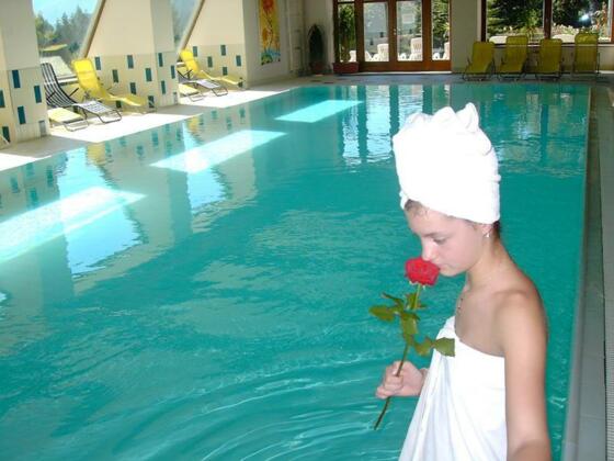 Hallenbad der Grander Wellness Oase