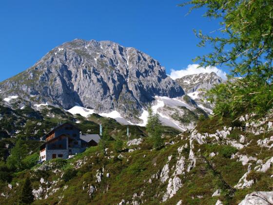 Fritzerkogel mit Hütte