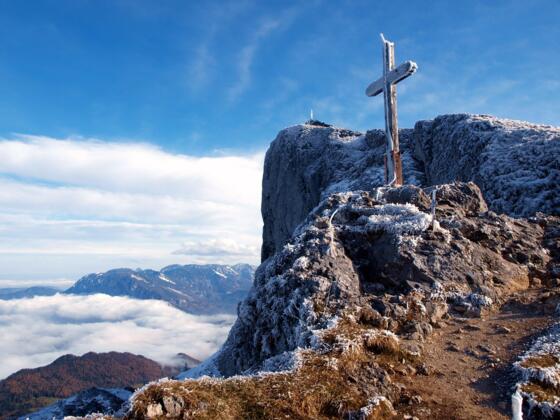 Gipfelkreuz bei der Himmelpforthütte 1735m