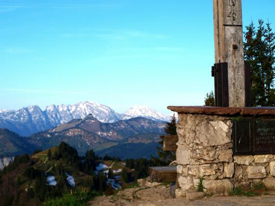 Zwölferhorn 1521m mit Göll