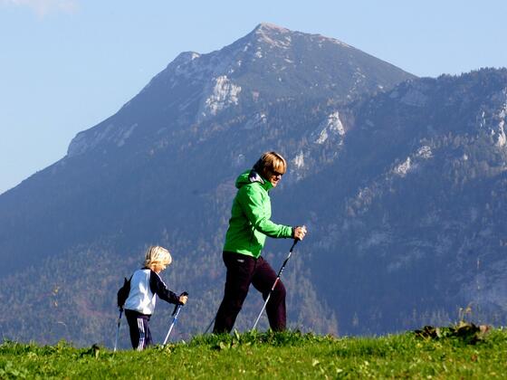 Nordic Walking die gesunde Art sich zu bewegen in der reizvollen Umgebung von Inzell/Chiemgau