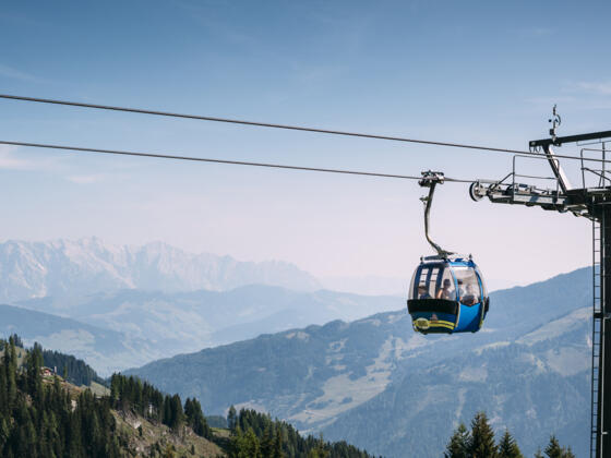 Rauriser Hochalmbahn vor Hochkönig Massiv