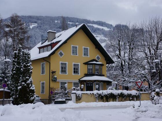 Gasthof Schwan in Wattens im Winter